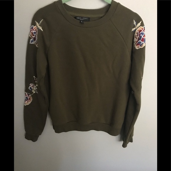 Romeo & Juliet Couture Tops - Romeo and Juliet couture sweatshirt